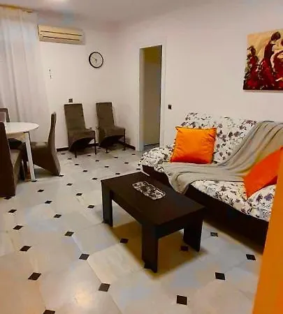 Apartamento Pedregalejo Playa, Piscina Y Parking
