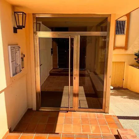 Apartamento Pedregalejo Playa, Piscina Y Parking *