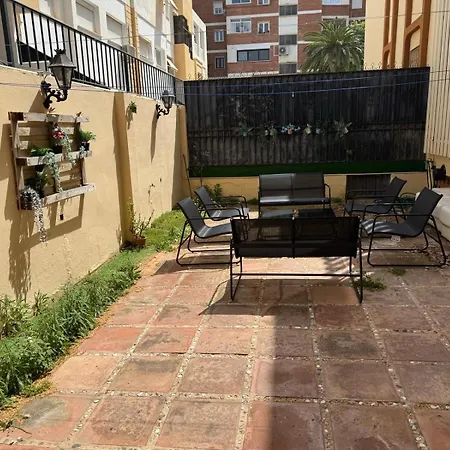 Apartamento Pedregalejo Playa, Piscina Y Parking